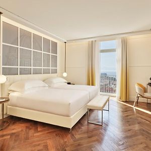 Superior Twin Guest Room Sea View